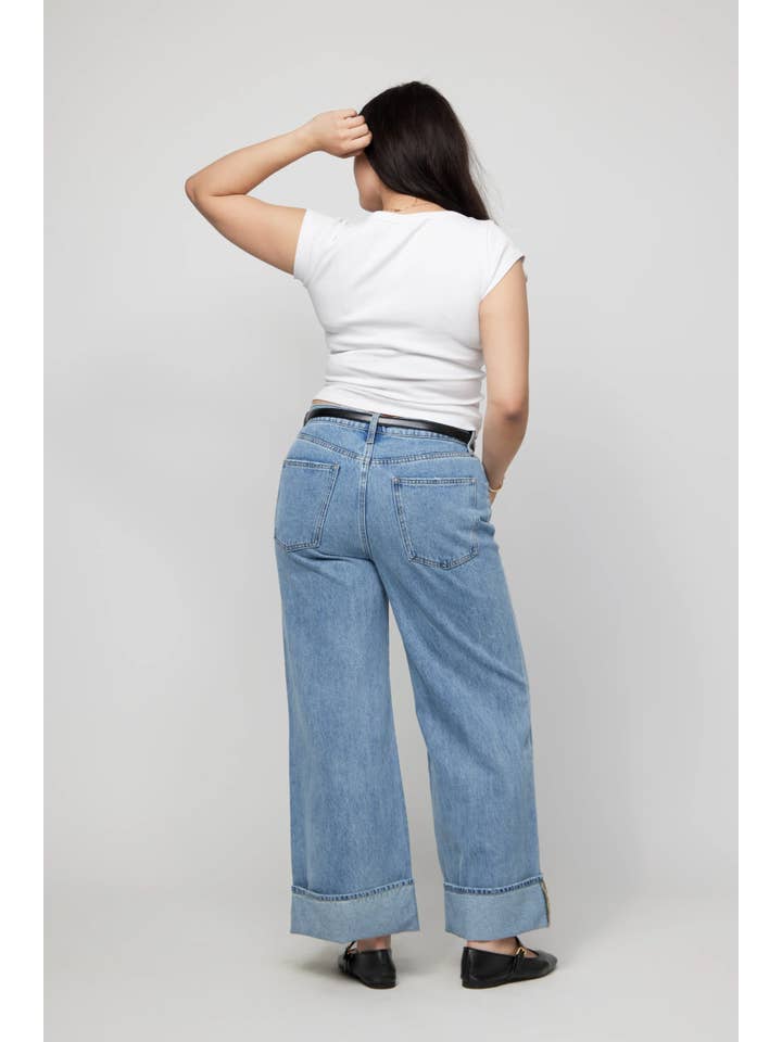 Parker Baggy Cuffed Wide Leg Jean, Light Worn for wholesale on Faire6