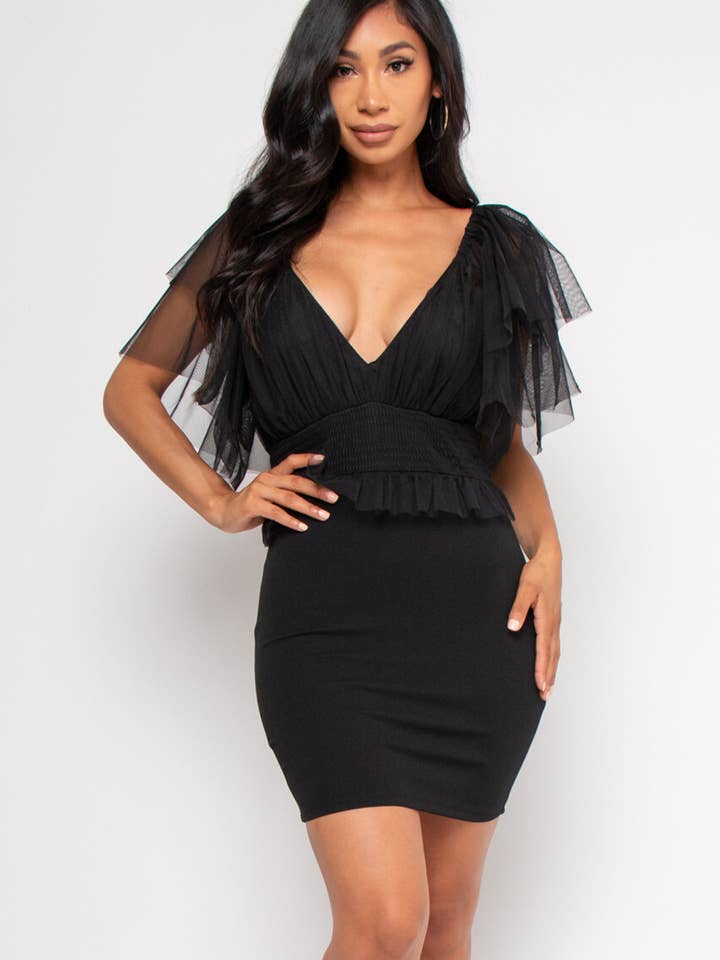 Minivestido ajustado negro con cuello en V y manga de malla para venta al por mayor de lasalle fashion llc