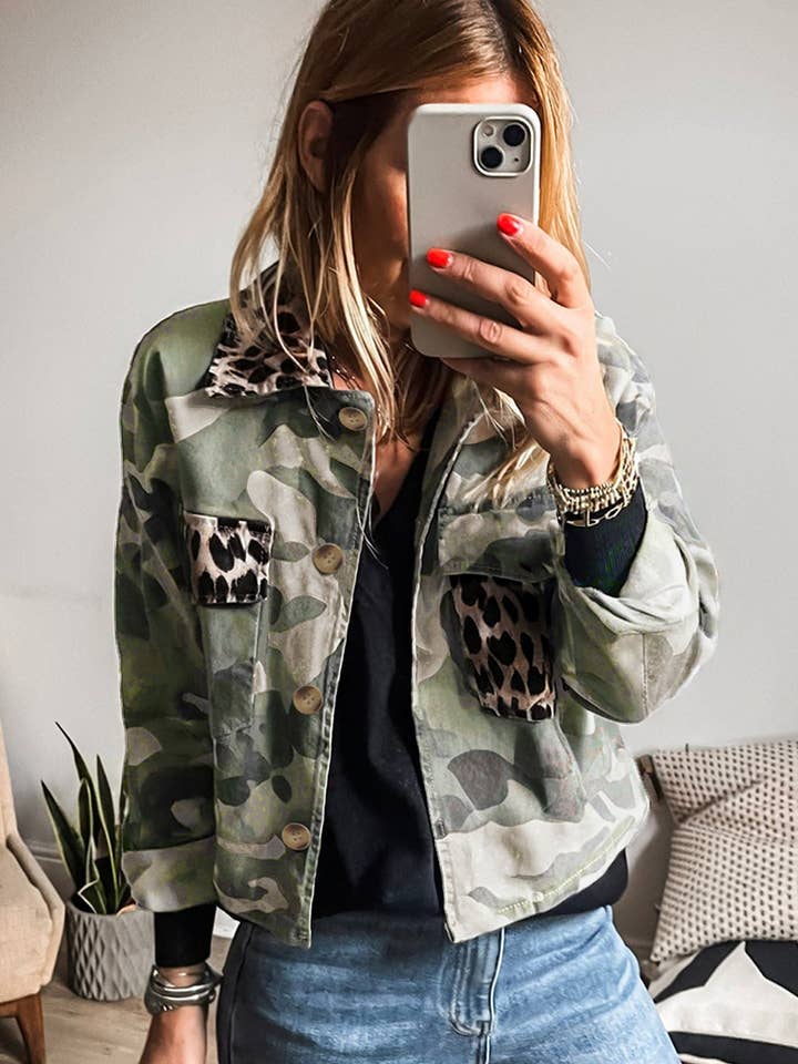 Green Camouflage Leopard Patchwork Flap Pocket Collared Jacket for wholesale on Faire1
