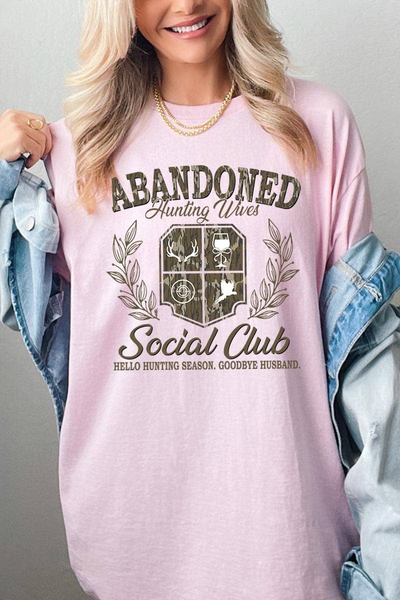 COLORBEAR – wholesale Grafisk T-shirt - Unisex – Abandoned Hunting Wife Graphic Tung bomullströja16