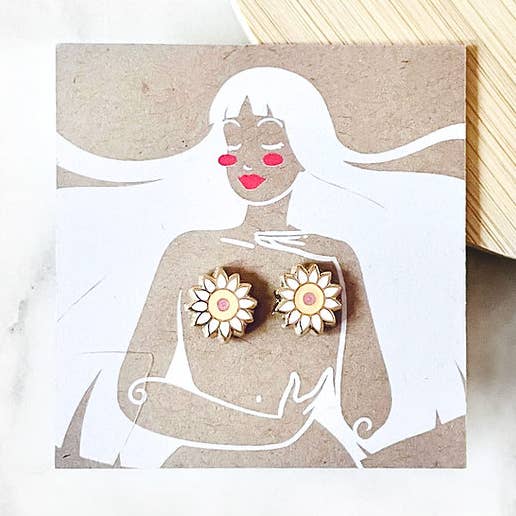 Ohrringe mit Brust-Motiv von Coeurnichons – in zwei Hauttönen erhältlich für den Großhandel von Coeurnichons