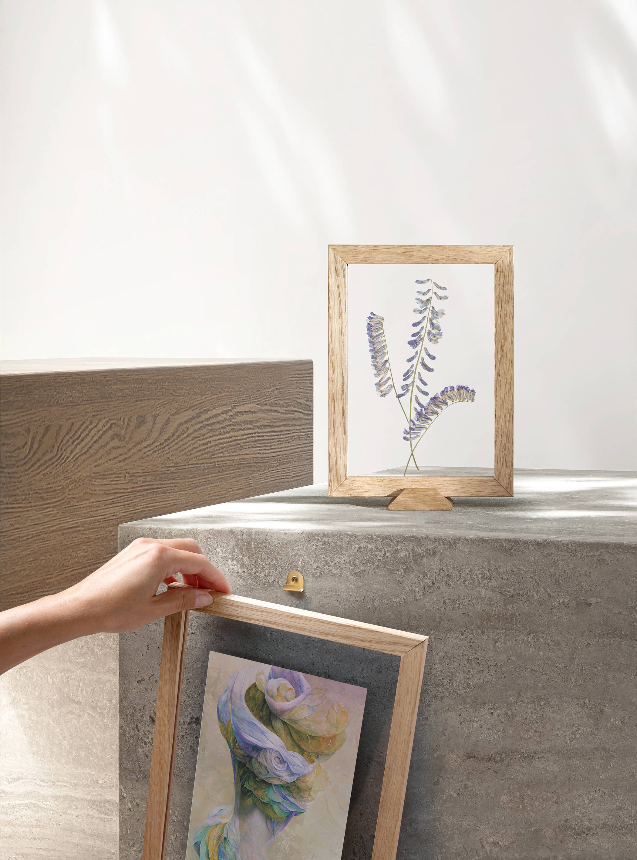 ChiCura Copenhagen - Wholesale Picture Frame - Linia Transparent Oak Frame - A55