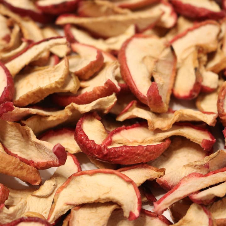 Sauk Farm LLC - Wholesale Dried/Dehydrated Fruit - Honeycrisp Dried Apples, ORG