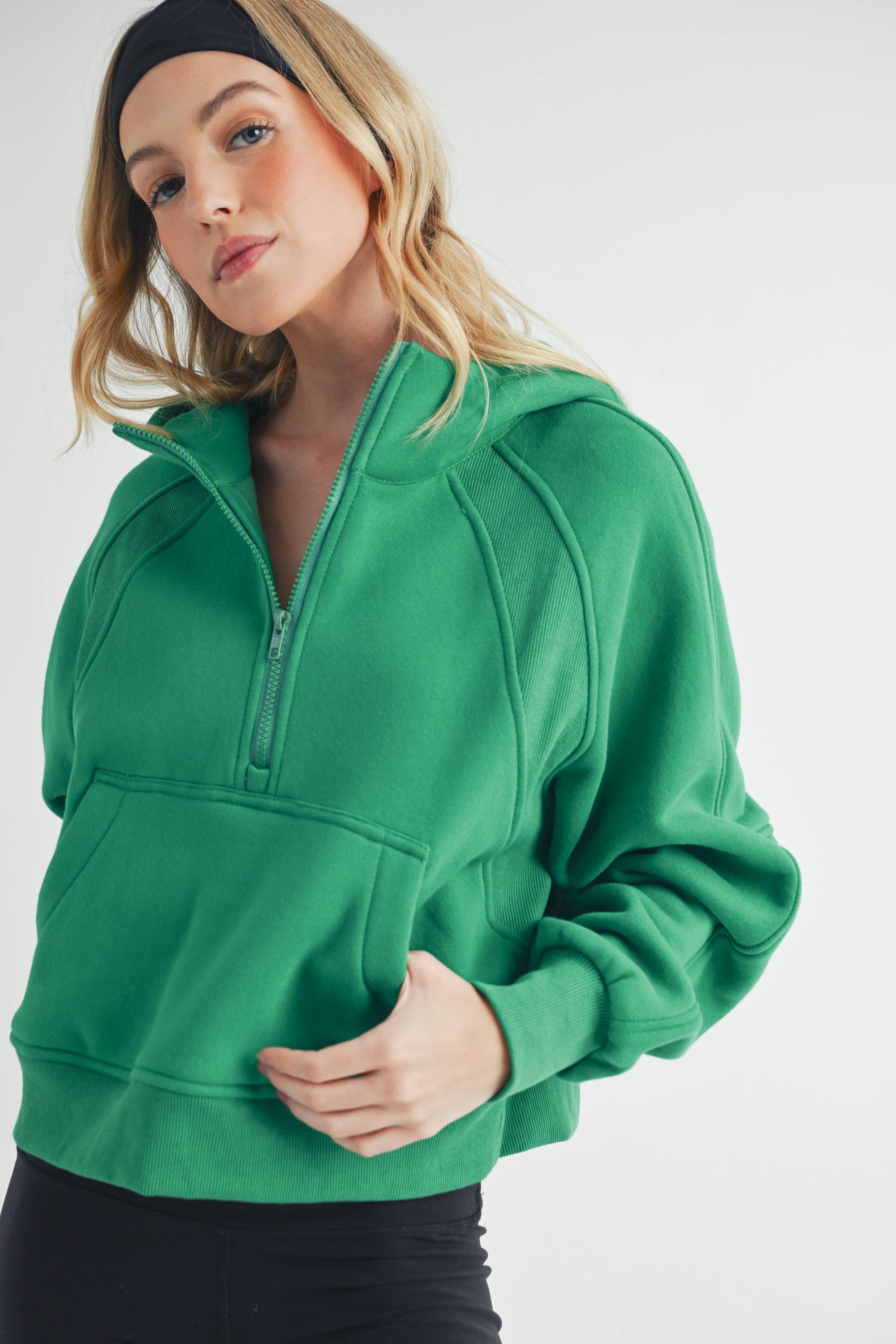 AEMI + CO – wholesale Hoodie – Women's – *SMALL ONLY* 946CK Drea Half-Zip Hoodie13