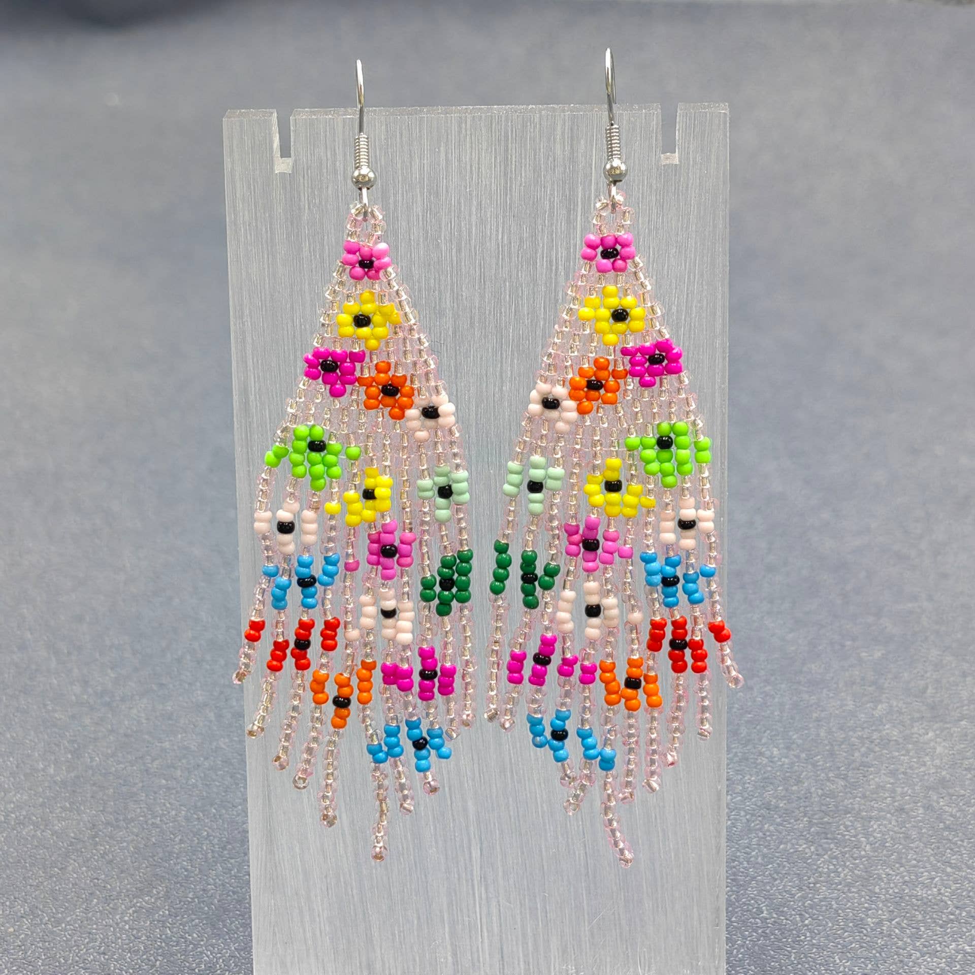 Mio Queena - Wholesale Tassel Earrings - Boho Flower Pattern Seed Beads Fringe Dangle Earrings -BJ/SB4