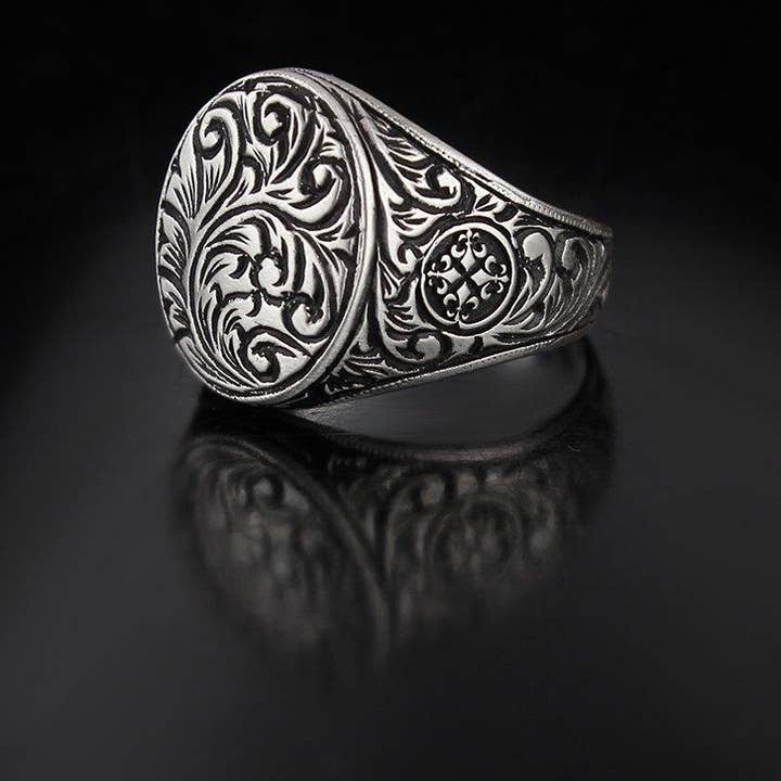 Ovaler Siegelring für Herren aus massivem Sterlingsilber für den Großhandel von Ephesus Jewelry