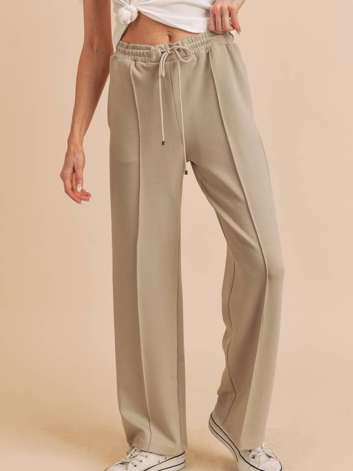 737BK Pheobe Pants for wholesale by AEMI + CO