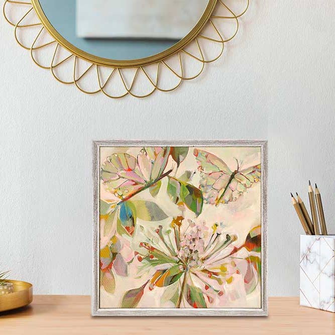 Sommerfugle på lyserød miniindrammet lærred for engroshandel hos GreenBox Art