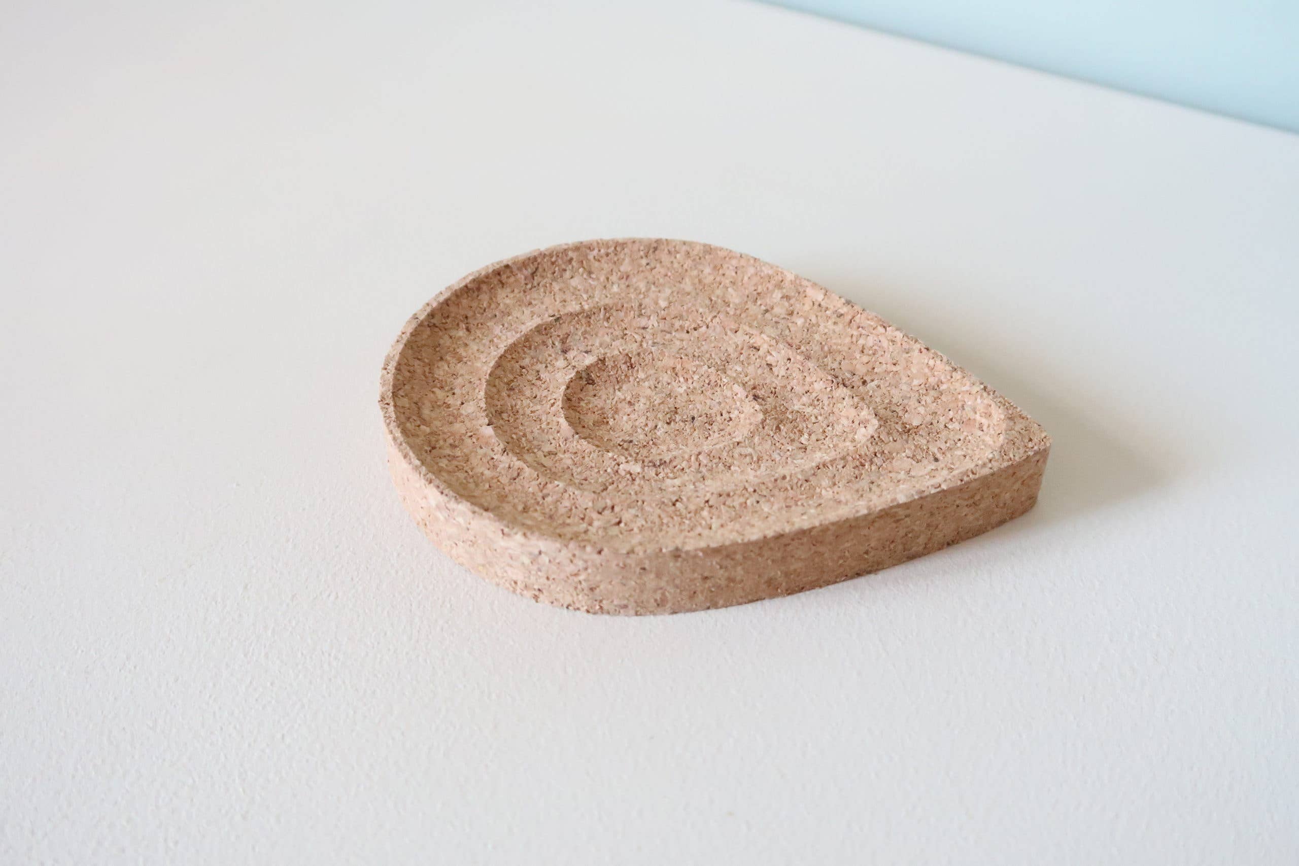 WILMOTTE COSMETIQUE - Wholesale Bath Soap Dish - Cork Oak Soap Dish4