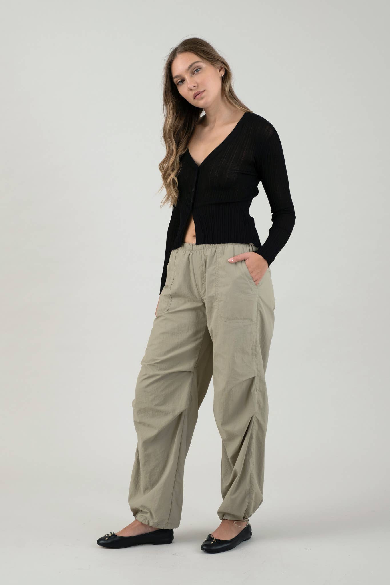 The Workshop Studio - Wholesale Pants - Women's - DRAWSTRING PARACHUTE PANTS13