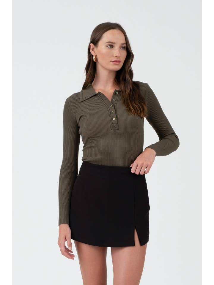 The Workshop Studio - Wholesale Knit Sweater - Women's - CONTRAST STITCH COLLARED SWEATER KNIT TOP