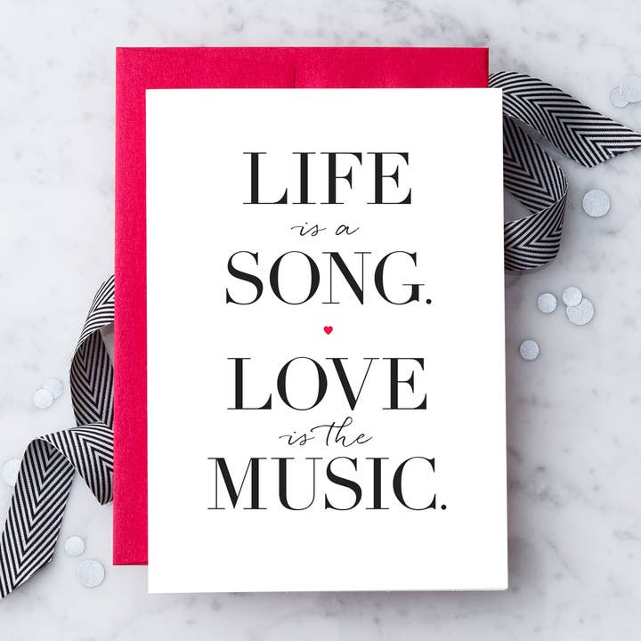 «La vida es una canción. Love is the Music» Tarjeta de felicitación para venta al por mayor de Design With Heart