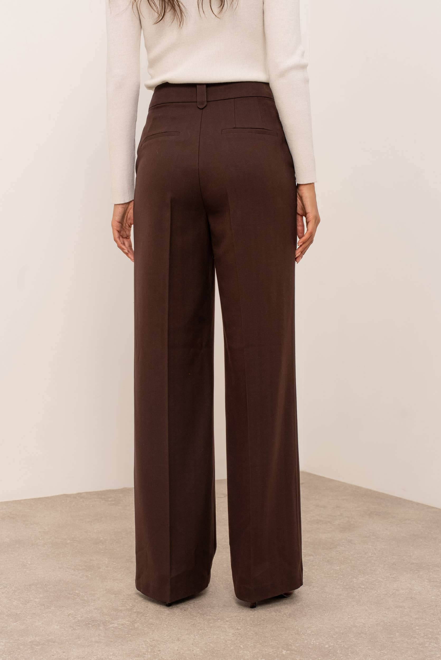 Attentif Paris - Wholesale Suit Pants - Women's - Straight-cut tailored trousers20