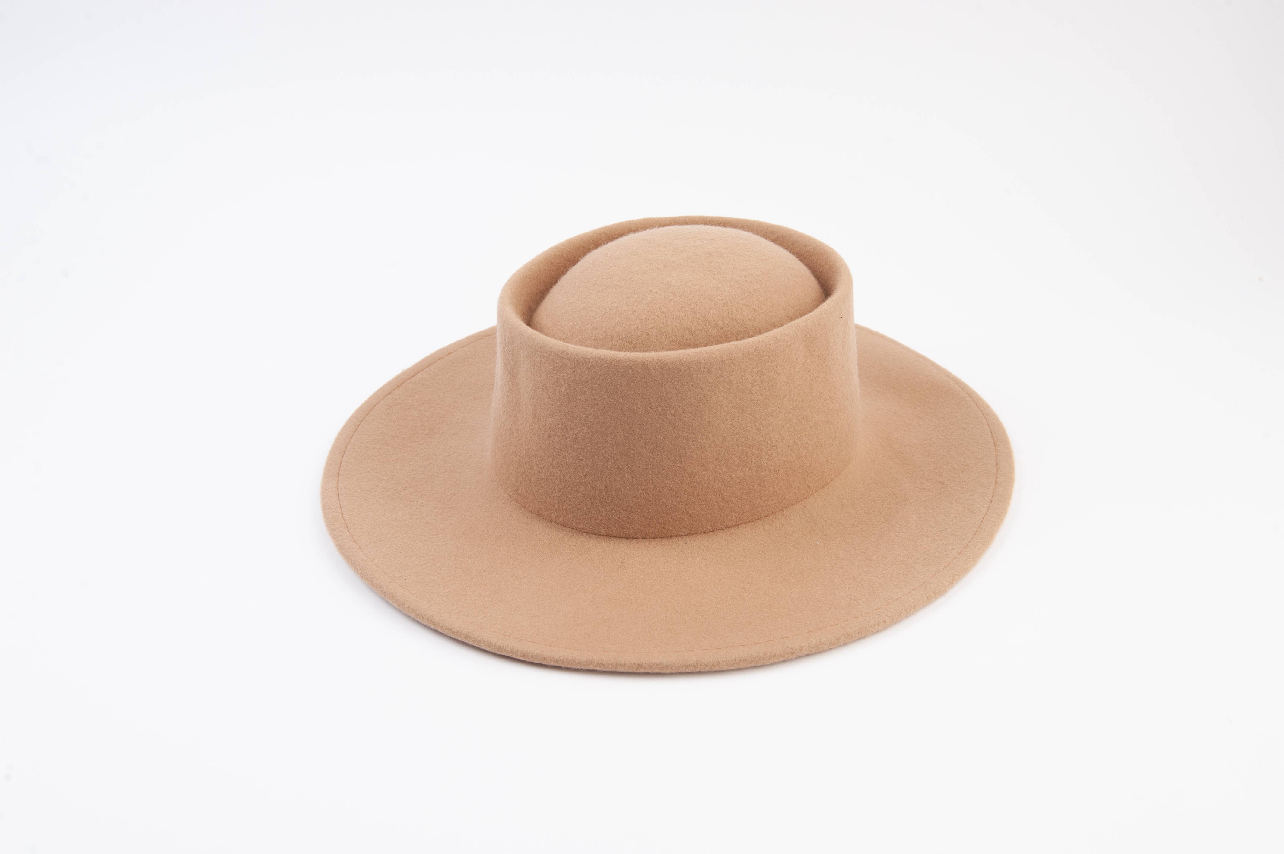 Lucca Couture - Vente Canotier – femme - Bonnet gaucho à bord plat en 100 % laine beige3