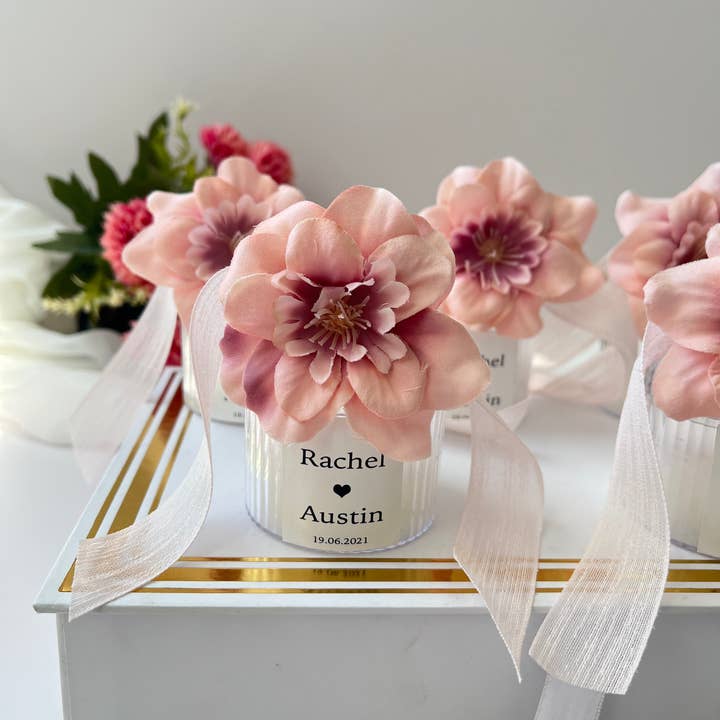 Uniq Favors - Venta al por mayor Regalo para invitados - Regalos de velas personalizados, regalos de velas a granel3