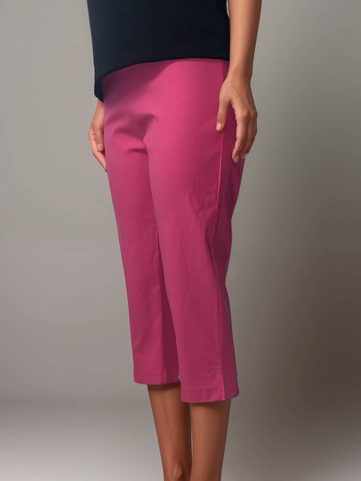Capri extensible rose vif pour la vente par Casual & Co.