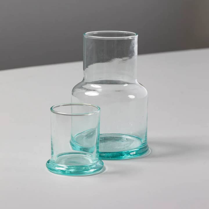 Be Home US - Wholesale Carafe - Recycled Glass Bedside Carafe & Tumbler Set1