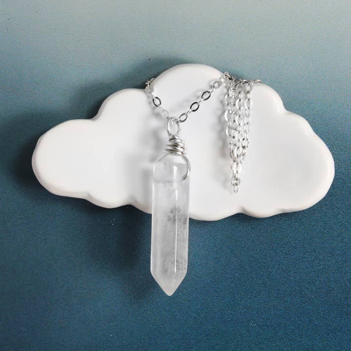 Pendentif pointe de quartz en argent pour la vente par Pure Impressions Design