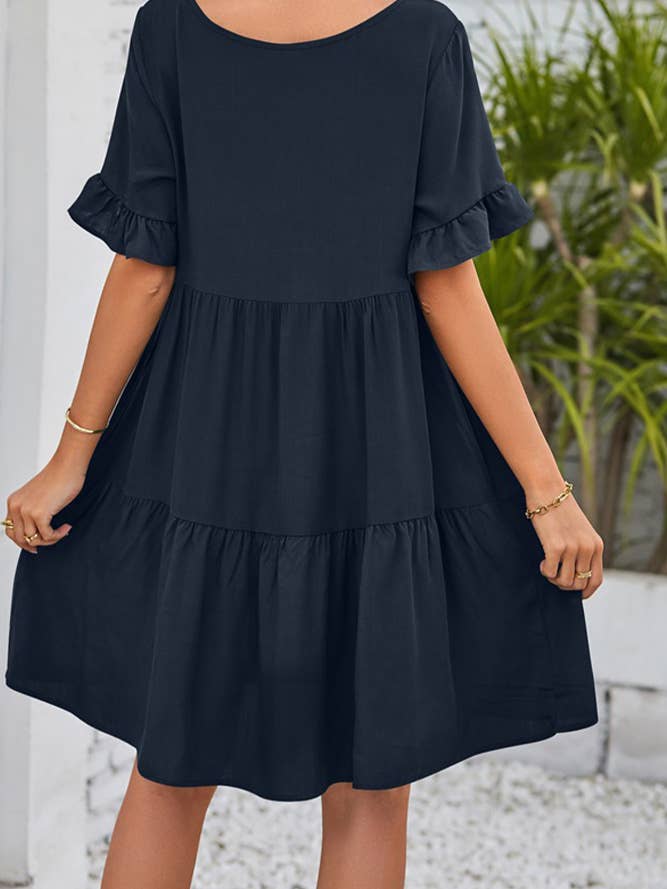 UNISHE - Vendita all'ingrosso Vestito - Donna - Abito A Balze Con Volant Con Scollo A V Semplice E Tasche MD03826