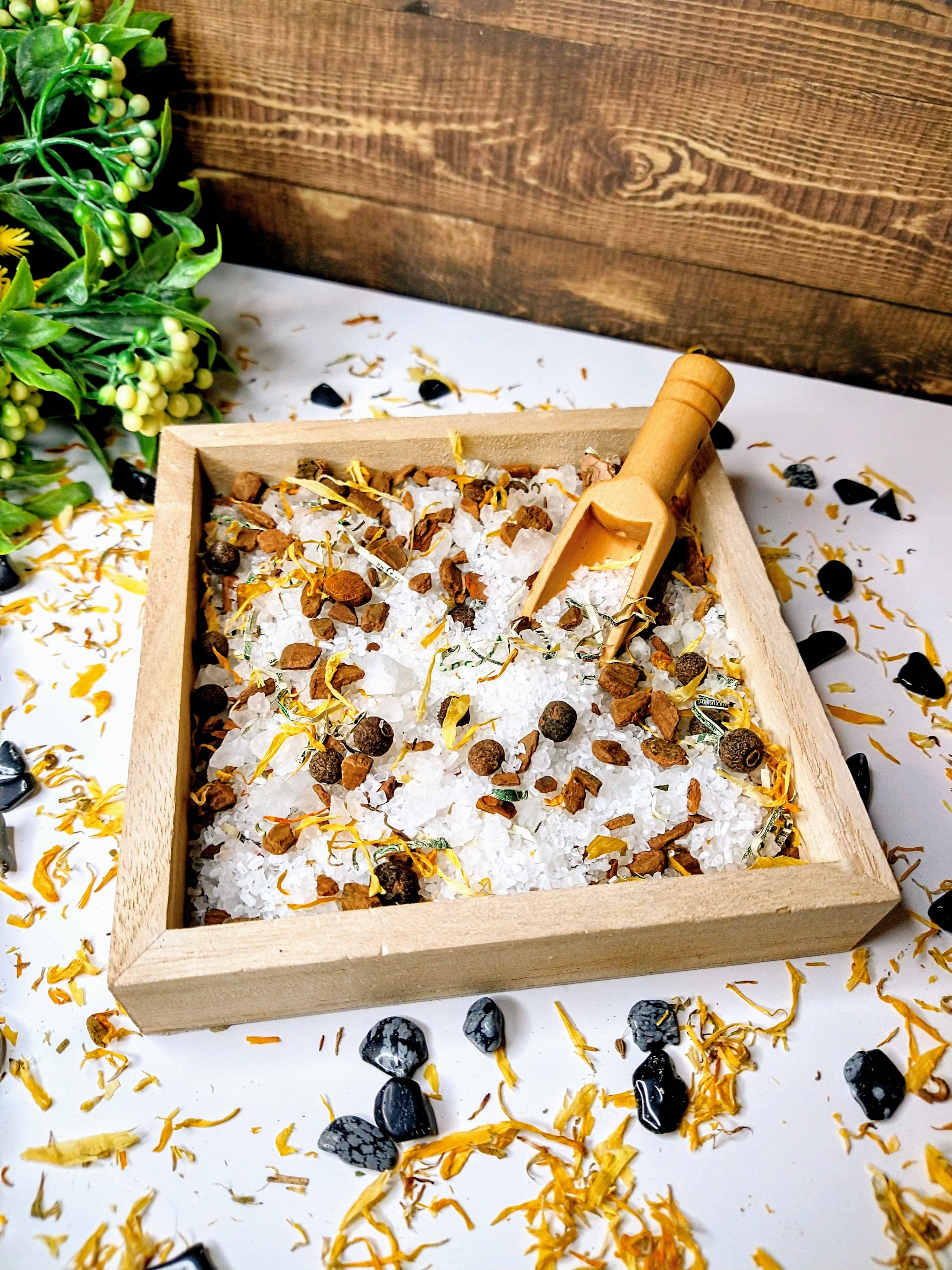 Muddy River Conjure - Wholesale Bath Salts - Prosperity and Wealth Bath Crystal Salts1