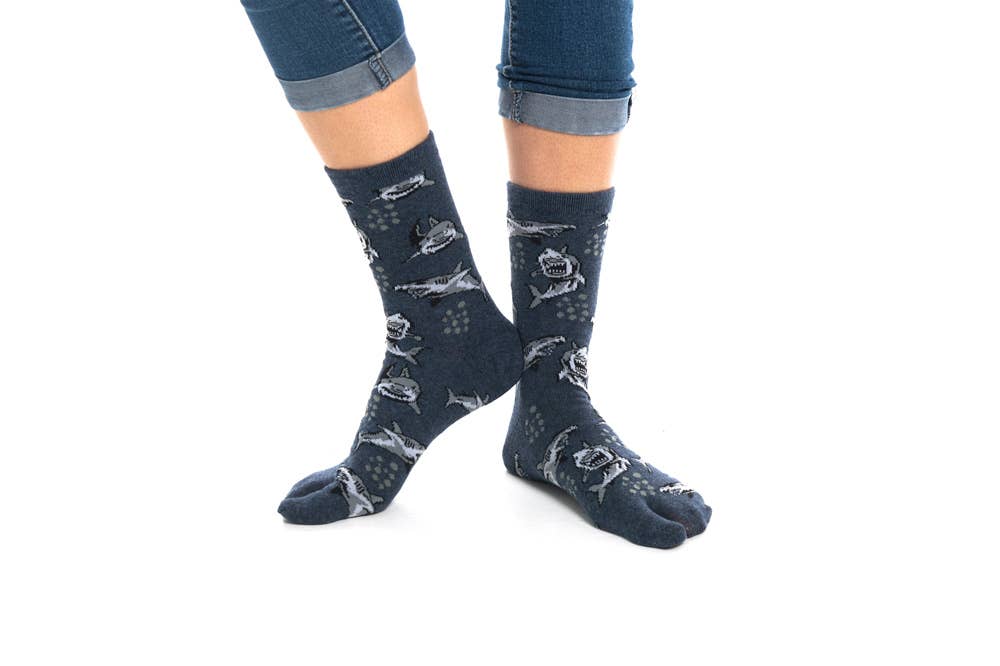 V-Toe Socks, Inc - Vente Chaussettes – unisexe - Chaussettes Tabi à gros orteils gris à bout fendu en V3