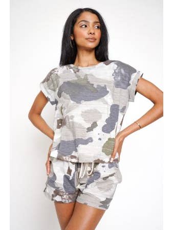 Mystree - Wholesale T-Shirt - Women's - 19132 Camo Print Top17