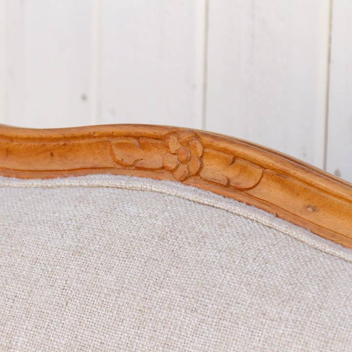 De-cor – Cadeira por atacado – Cadeira de Braços em Linho Francês Finamente Entalhada4