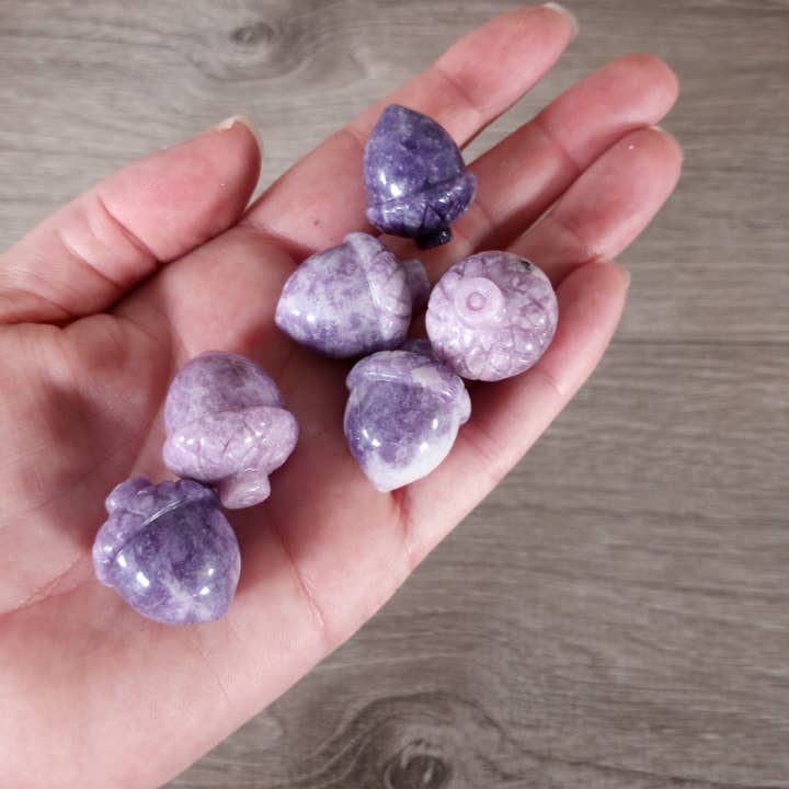 Keystone Crystals - Wholesale Spiritual Stone/Crystal - Gemstone Acorn Figurine for Spring or Autumn Decor