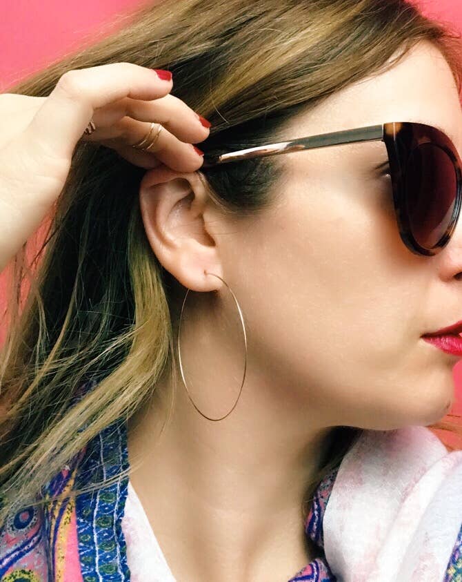 Good Wknd - Wholesale Hoop Earrings - Classic Hoop Earrings - Large4