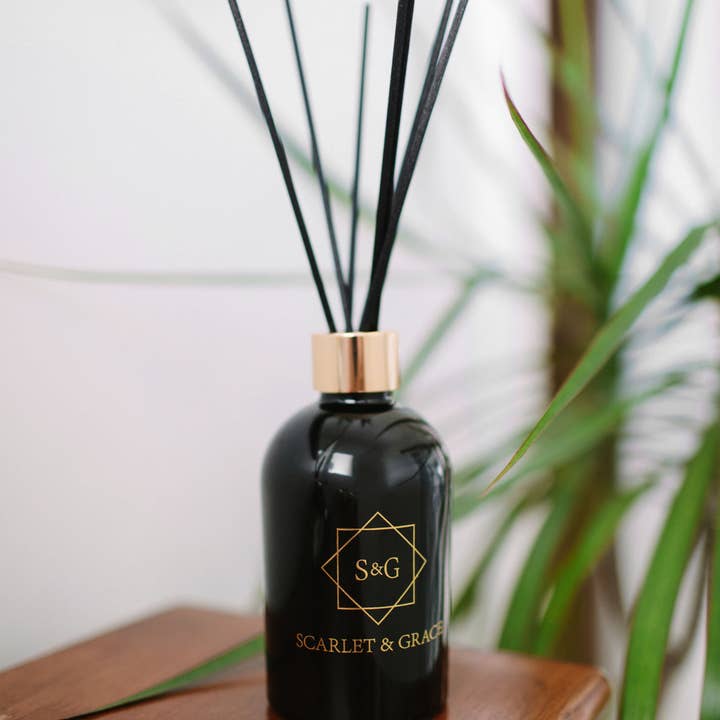 SCARLET & GRACE - Wholesale Reed diffuser - Wines of Gippsland - 225ml Reed Diffuser2