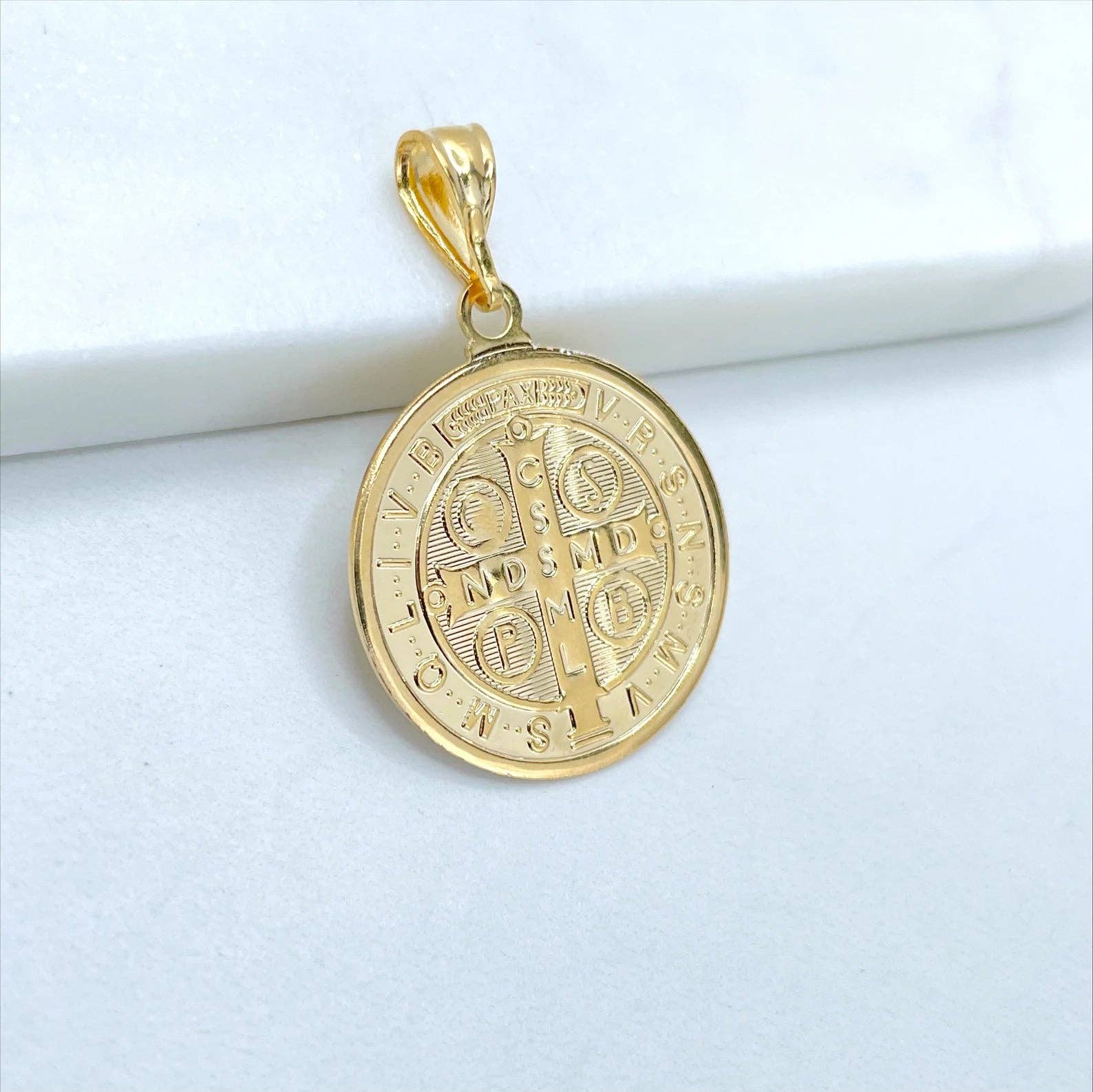 Luxus Accessories - Wholesale Individual Charm/Pendant - 18k Gold Filled Saint Benedict Medal Pendant2