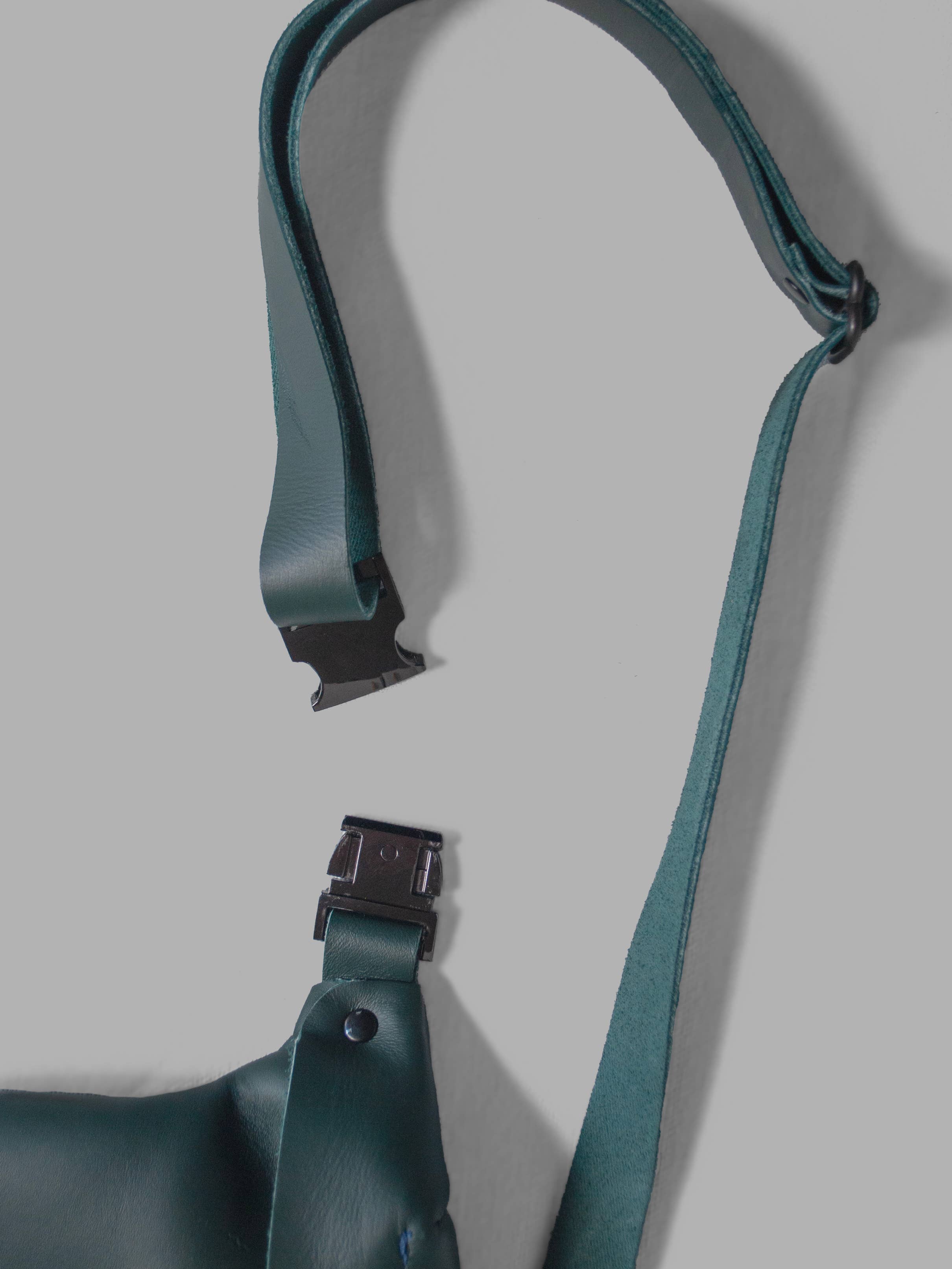 normal Behaviour - Wholesale Belt Bag - Women's - Hippack waist bag in Green, Yellow, Brown & Black, adjustabl7