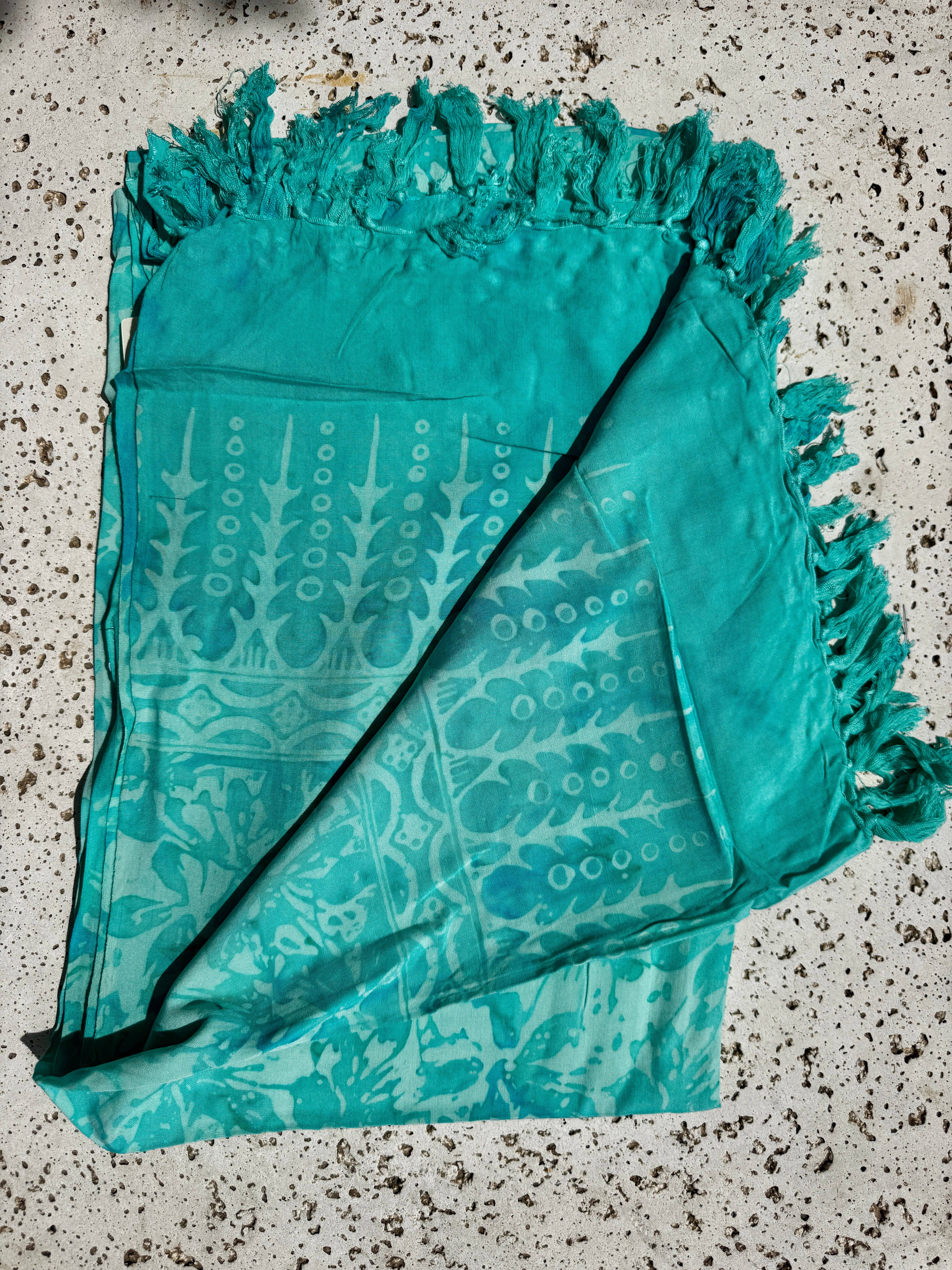 Bijondo - Vendita all'ingrosso Copricostume - Donna - Sarong pareo e telo mare Batik viscosa1
