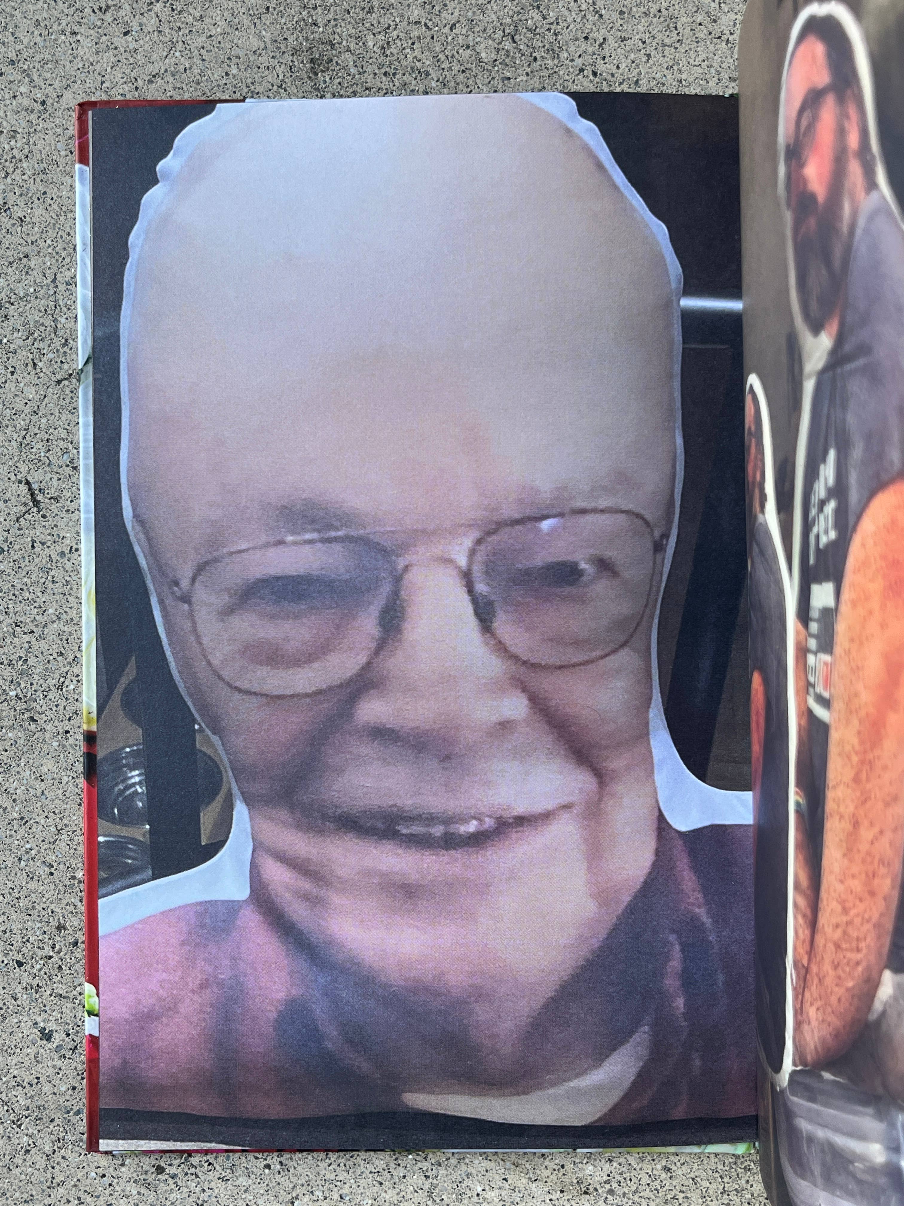 The Rubbish Rubbish - Vendita all'ingrosso Catalogo - Pillow People HC Zine4