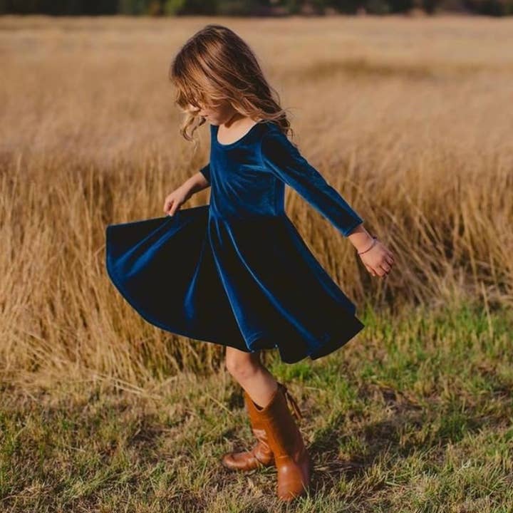 Fi and Me - Wholesale Dress - Kids - Girls Velvet Twirly Dresses - In stock immediates12