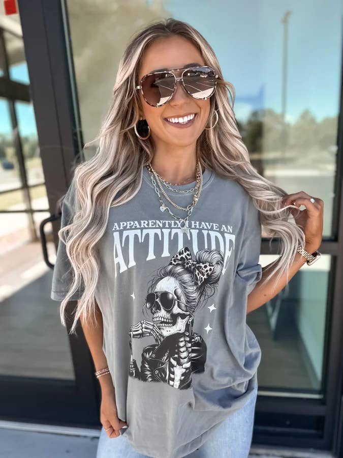 Aparentemente, tenho uma t-shirt gráfica cinza Attitude por atacado de birdie