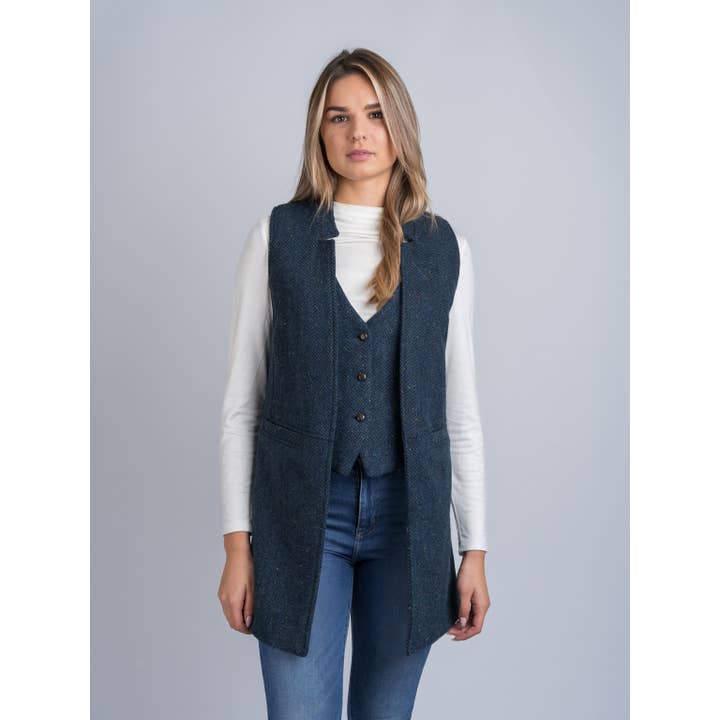 Gilet lungo da donna in tweed a spina di pesce blu per la vendita all'ingrosso da parte di Celtic Tweed