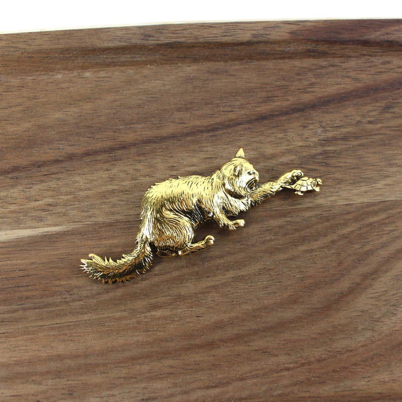 B24036 Antique GD Cat Meets Turtle Brass Brooch for wholesale on Faire