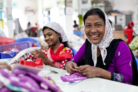 Pebblechild - Venta al por mayor Peluche - Niños y bebés - Sonajero de Astronauta de Juguete de Ganchillo para Bebé4