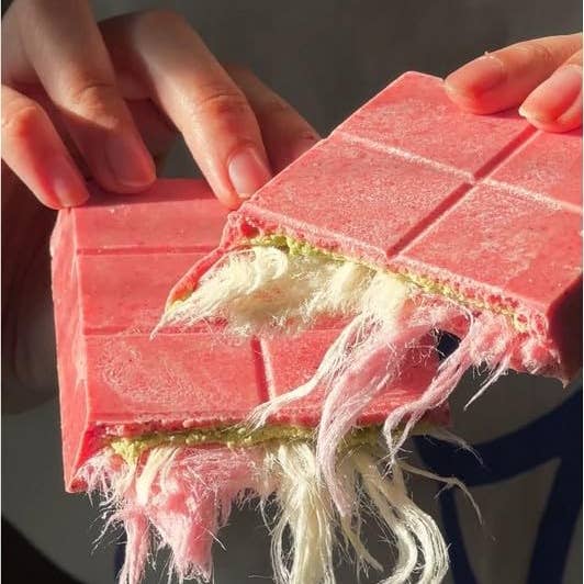 Pistest - Wholesale Chocolate - ANGEL HAIR Chocolate Cotton Candy Bar - 5.9 oz2