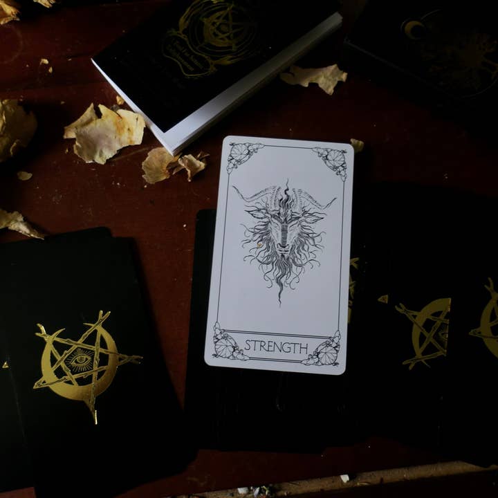 Serpentīnae - Venta al por mayor Cartas del tarot - La baraja del diablo: una herramienta para la iluminación satánica