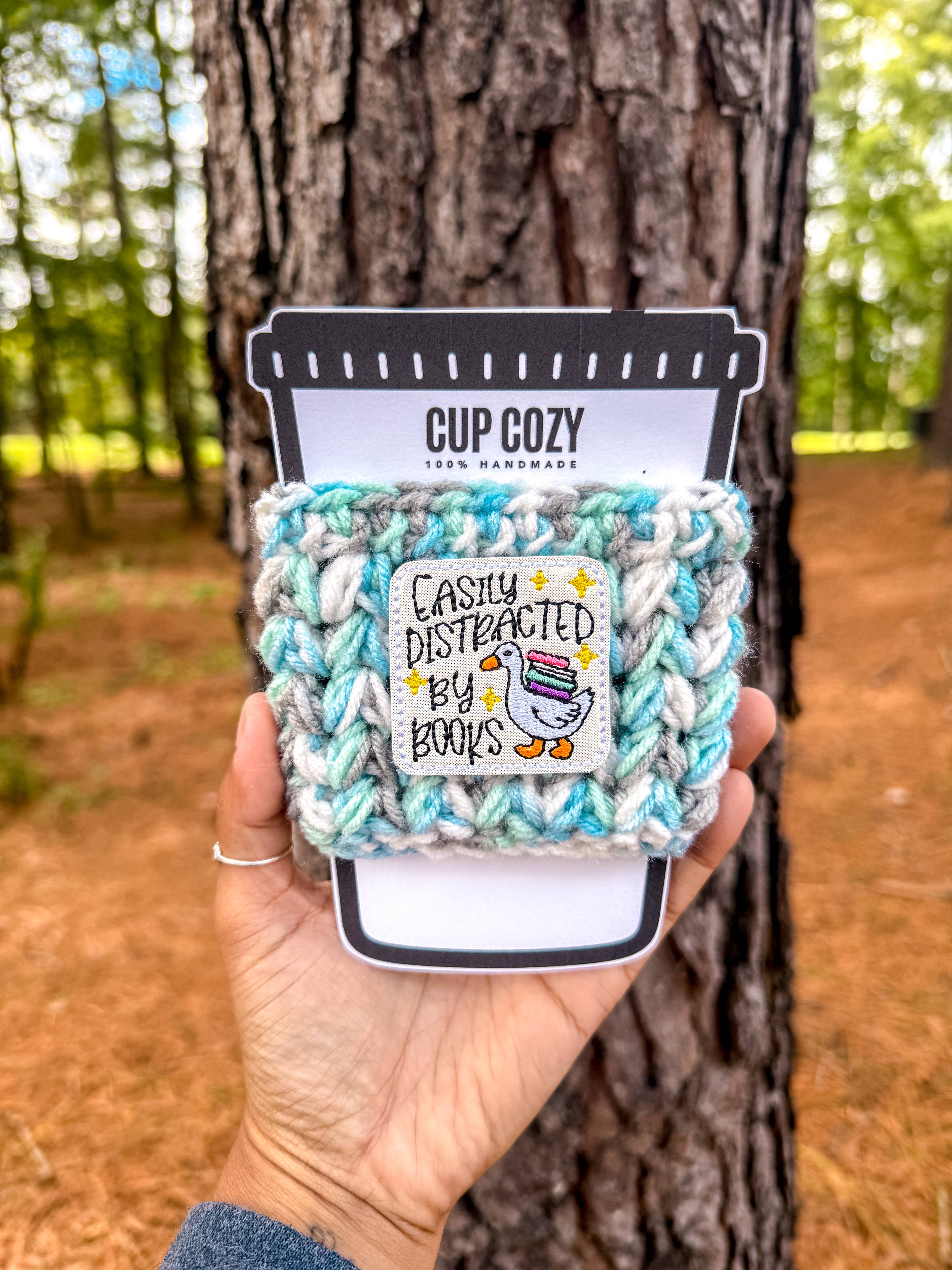 WanderlustBee - Vente Housses de boisson - Facilement distrait par les livres (Blanc) Douillet / Amoureux des livres Douillet