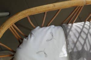 Propeller Crib Blanket - Teddy Grey for wholesale by Petit Juul