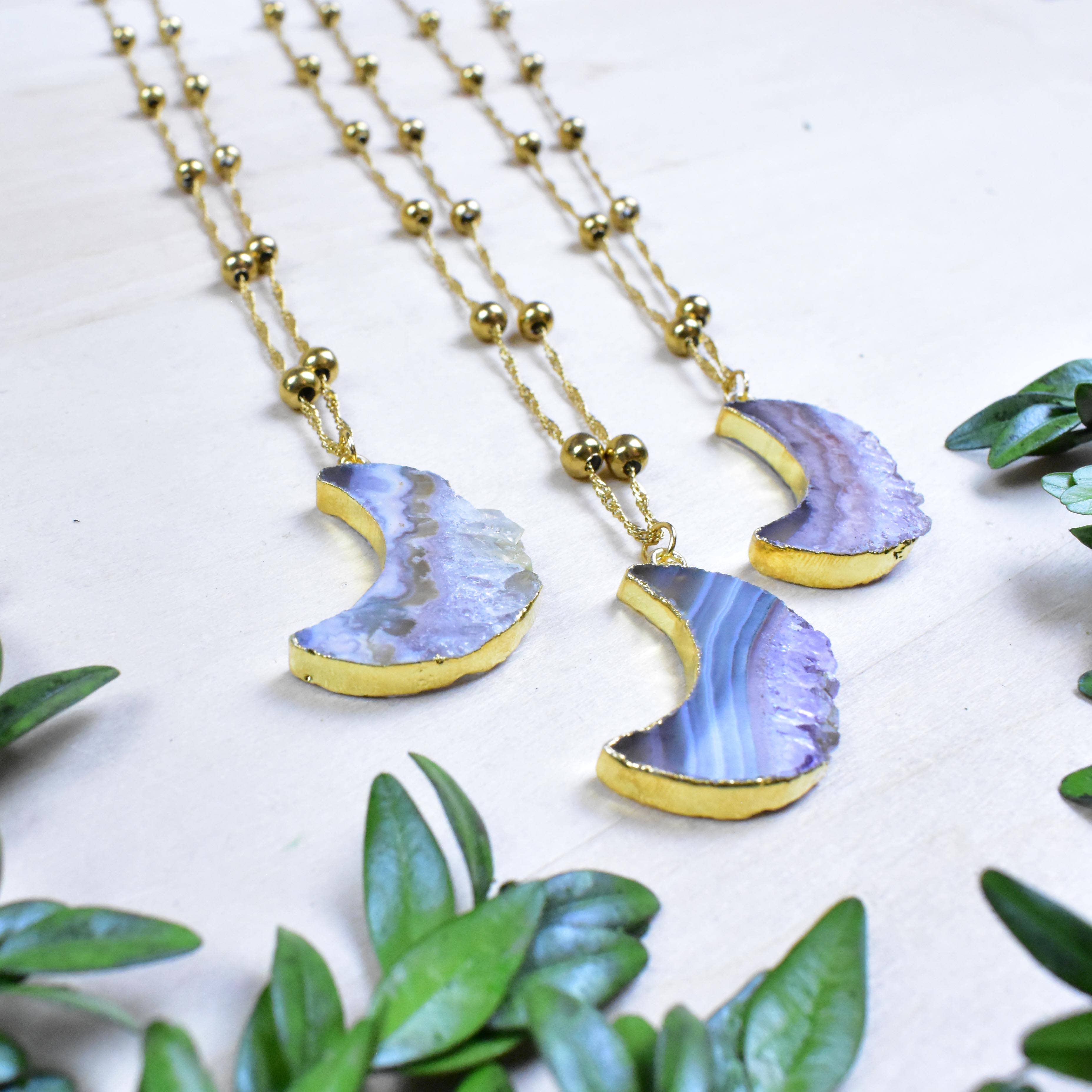 Ewelina Pas Jewelry - Wholesale Pendant/Charm Necklace - Gold Crescent Moon Amethyst Slice Necklace1