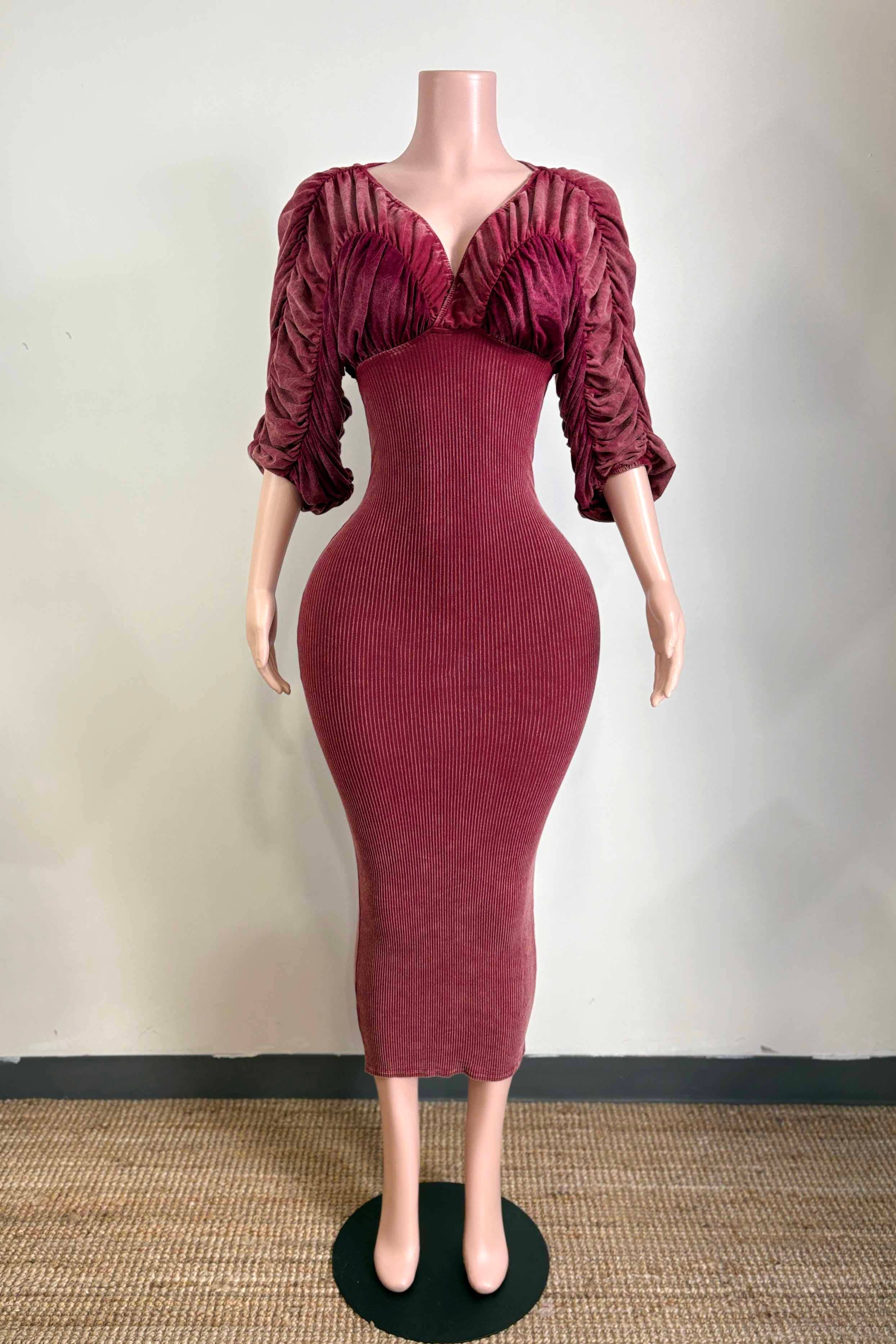 Dalia Studio - Wholesale Dress - Women's - MINERAL WASH ULTRA RUCHED CONTRAST MIDI DRESS11