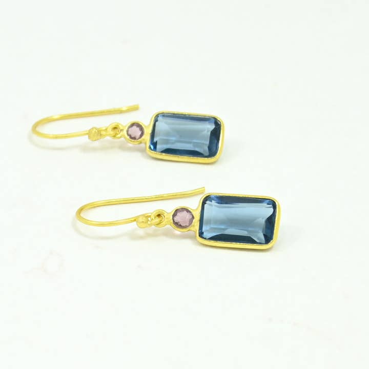 Birdie Earring Gold Silver 925 - Blue Iolite & Amethyst for wholesale by Schmuckoo Berlin
