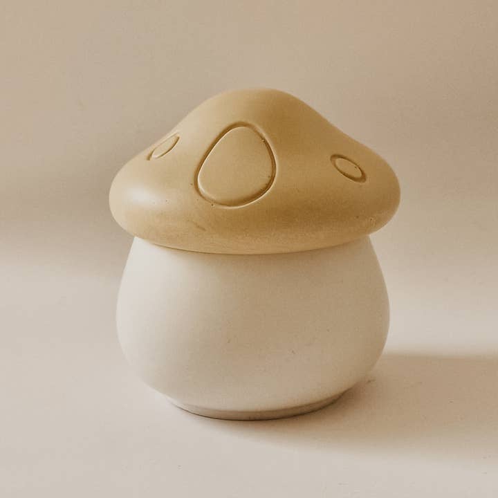 Scented candle "Mushroom" for wholesale by Maison Kaori