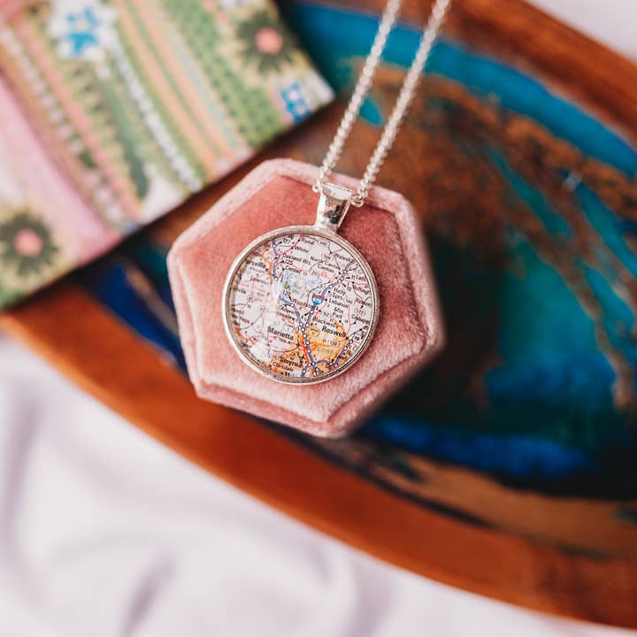 Whimsy Spirit Shop - Wholesale Pendant/Charm Necklace - Map Page Cabochon Necklace - U.S. City of your choice2