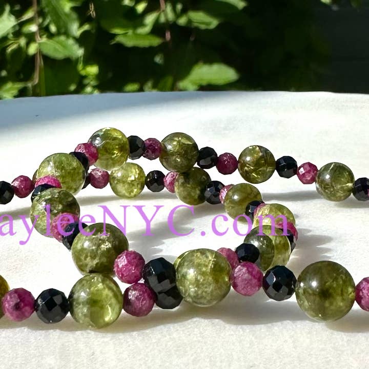 KayleeNYC - Wholesale Beaded Bracelet - Natural Crystal Leo Zodiac Stretch Bracelet5