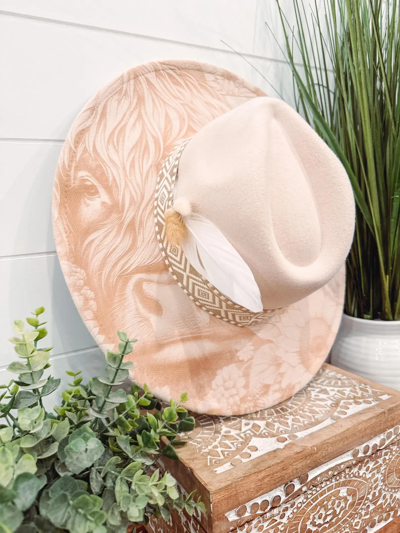 Willie & Dolly Designs - Wholesale Fedora - Women's - Engraved Highland Cow Hat2